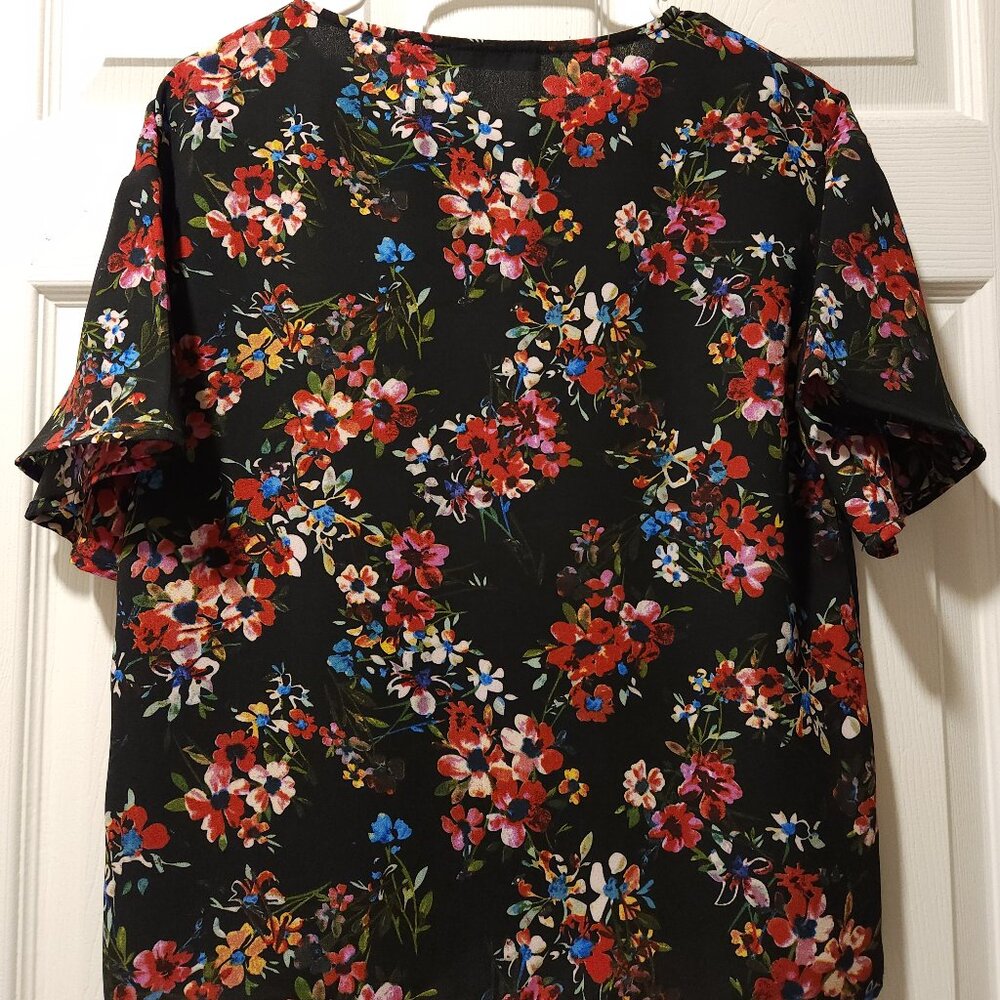 Zara Basic Floral Blouse - Size Small - image 2